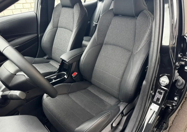Toyota Corolla cena 111900 przebieg: 11260, rok produkcji 2022 z Łomianki małe 379